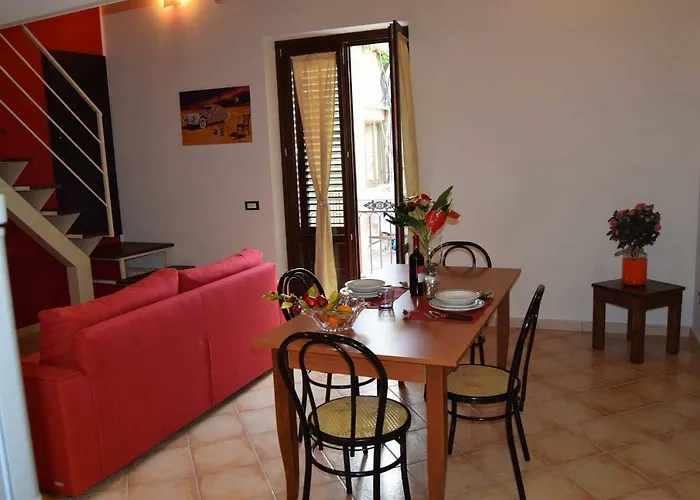 Patania Srl בית נופש *